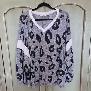 Gray Leopard Print V-Neck Tunic